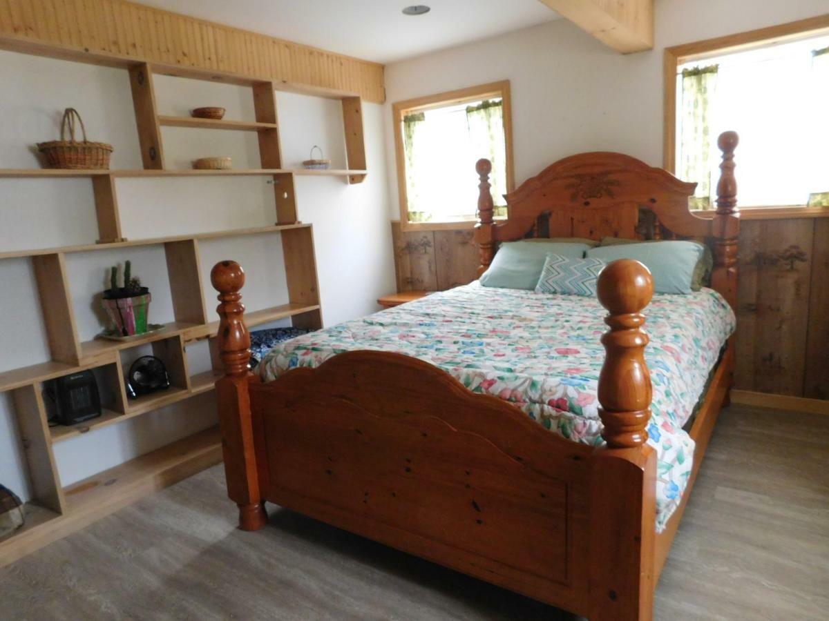 No View Farm Bed & Breakfast Rumford ภายนอก รูปภาพ